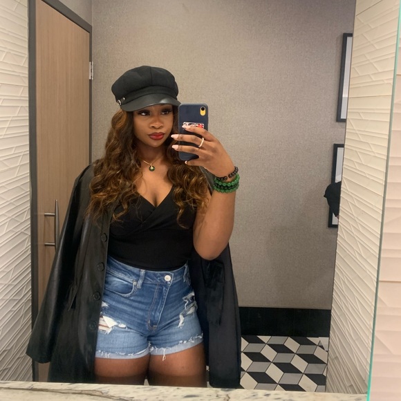 Meet your Posher, Madeleine - Picture 4 of 8